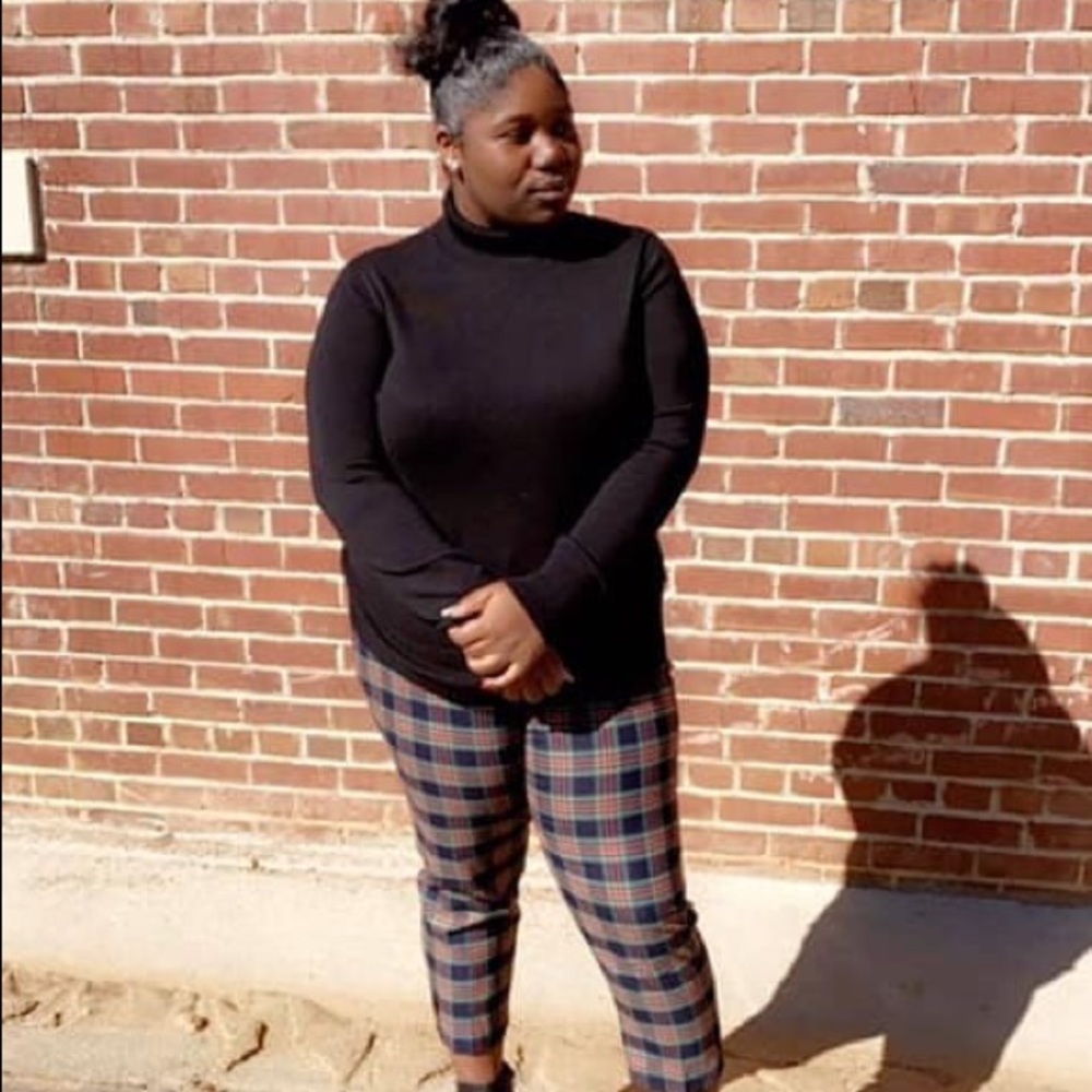 Meet your Posher, Deasia